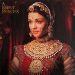 JODHAA AKBAR-A R RAHMAN-RECORD-VINYL LP-RARE GATEFOLD FIRST PRESSING-2011-PERFECT 10 SERIES - Image 2